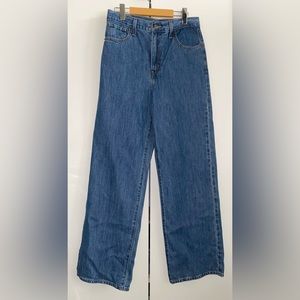 NWOT Levi’s High Waisted Straight Blue Cotton Jeans Size 28x31